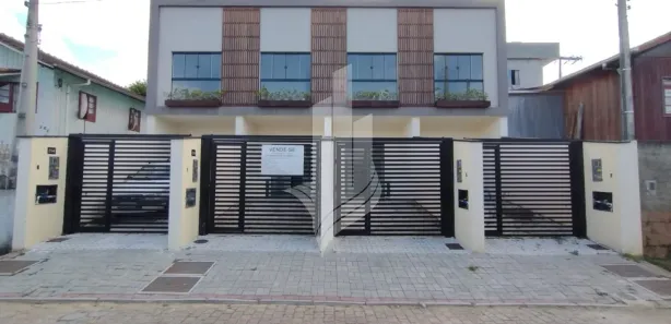 Sobrado com 2 Quartos à venda, 86m² no Velha, Blumenau