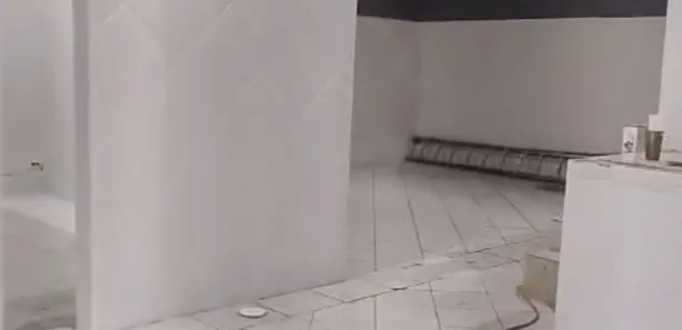 Prédio Inteiro para alugar, 1000m² no Jardim Tereza Maria, Itapecerica da Serra