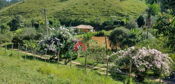 Fazenda / Sítio / Chácara com 6 Quartos à venda, 350m² no , Redenção da Serra