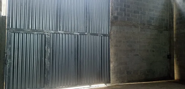 Galpão / Depósito / Armazém para alugar, 270m² no Balneário São Pedro, São Pedro da Aldeia