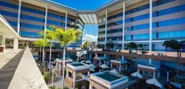 Loja / Salão / Ponto Comercial à venda, 64m² no Recreio dos Bandeirantes, Rio de Janeiro