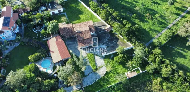 Fazenda / Sítio / Chácara com 5 Quartos para venda ou aluguel, 2559m² no Alpes Suiços, Gravatá