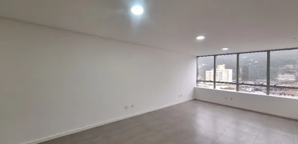 Conjunto Comercial / Sala para alugar, 37m² no Saco dos Limões, Florianópolis