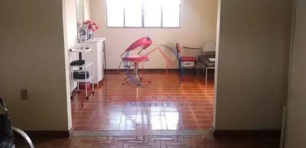 Prédio Inteiro com 3 Quartos à venda, 269m² no Vila Esportiva, Vespasiano