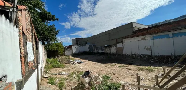 Terreno / Lote / Condomínio para alugar, 495m² no Piratininga, Niterói