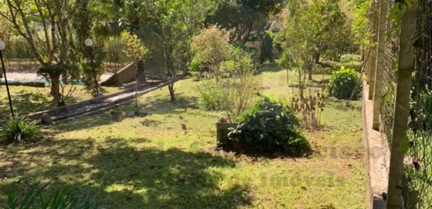 Fazenda / Sítio / Chácara com 3 Quartos à venda, 258m² no Chácaras Lidia, Embu das Artes