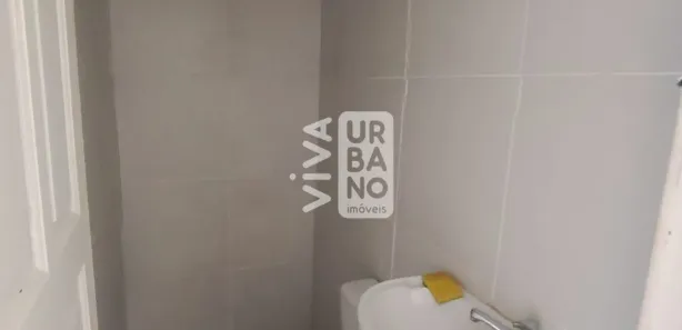 Conjunto Comercial / Sala para alugar, 30m² no Aterrado, Volta Redonda