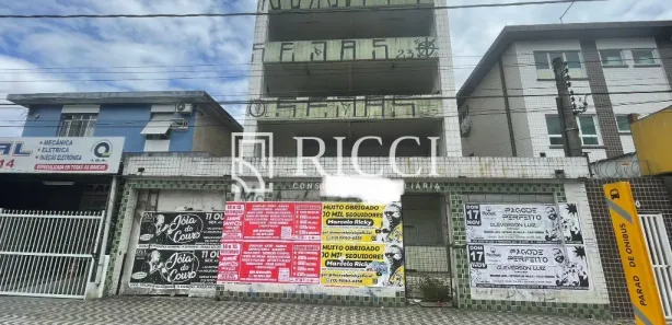 Prédio Inteiro para venda ou aluguel, 1274m² no Vila Cascatinha, São Vicente