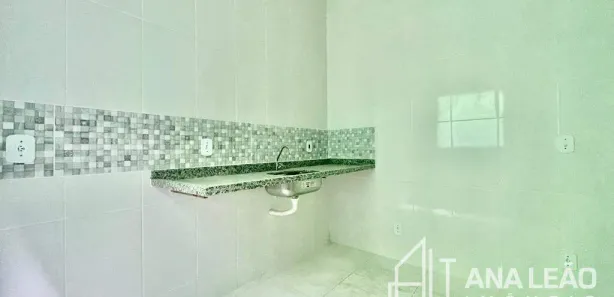 Casa de Condomínio com 2 Quartos à venda, 71m² no Centro, Guapimirim