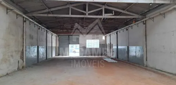Loja / Salão / Ponto Comercial para alugar, 273m² no Jardim de Lucca, Itatiba