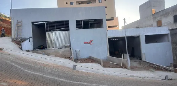 Galpão / Depósito / Armazém à venda, 264m² no Silvestre, Viçosa