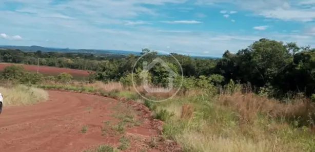 Fazenda / Sítio / Chácara com 1 Quarto à venda, 2000m² no , Bandeirantes