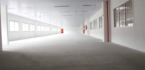 Galpão / Depósito / Armazém para alugar, 6280m² no Chácaras Bartira, Embu das Artes