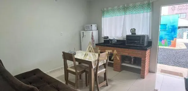 Hotel / Motel / Pousada com 6 Quartos à venda, 250m² no Armação, Penha
