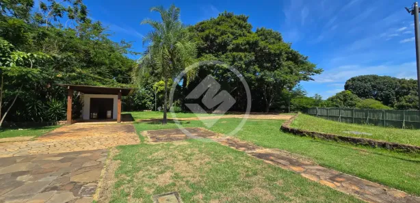 Casa com 4 Quartos para alugar, 986m² no Setor de Habitações Individuais Sul, Brasília