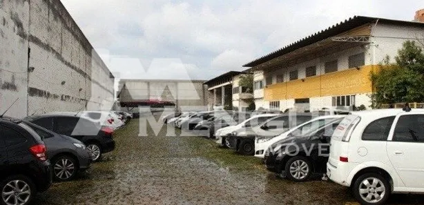 Galpão / Depósito / Armazém à venda, 1000m² no Anchieta, Porto Alegre