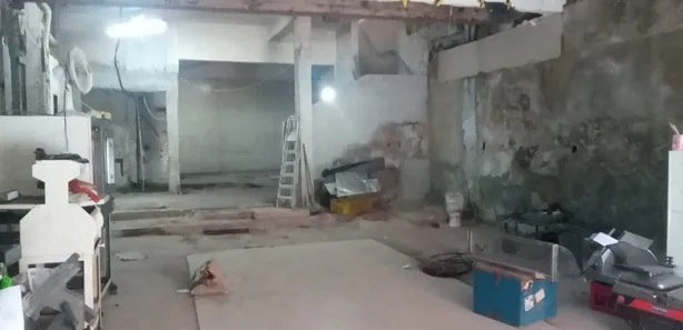 Galpão / Depósito / Armazém para alugar, 100m² no Copacabana, Rio de Janeiro