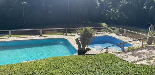 Fazenda / Sítio / Chácara com 5 Quartos à venda, 323000m² no , São Lourenço da Serra