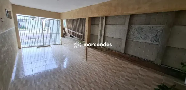 Sobrado com 5 Quartos para venda ou aluguel, 115m² no Gralha Azul, Fazenda Rio Grande