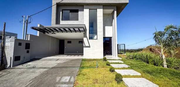 Casa de Condomínio com 4 Quartos à venda, 220m² no Jardins Nápoles, Senador Canedo