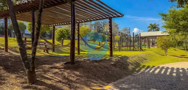 Sobrado com 4 Quartos para alugar, 328m² no Parque Campolim, Sorocaba