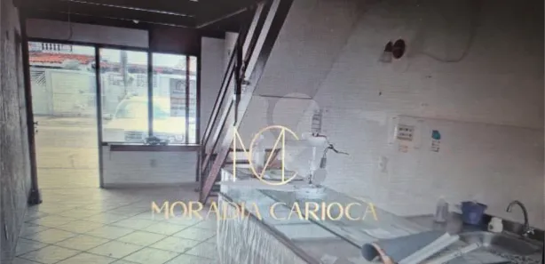 Loja / Salão / Ponto Comercial à venda, 70m² no Centro, Cabo Frio