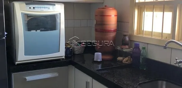 Sobrado com 3 Quartos à venda, 169m² no Niterói, Canoas