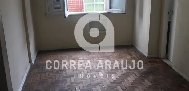 Kitnet à venda, 24m² no Praça da Bandeira, Rio de Janeiro