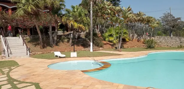 Fazenda / Sítio / Chácara com 8 Quartos à venda, 1700m² no , Mairinque