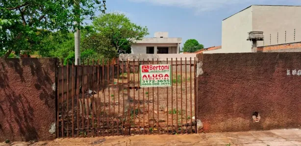 Terreno / Lote / Condomínio para alugar, 480m² no Vila Sampaio, Arapongas