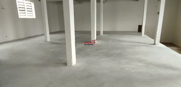 Galpão / Depósito / Armazém para alugar, 340m² no Barrinha, Viçosa