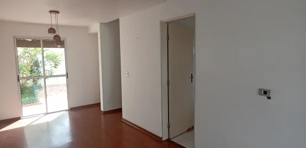 Casa de Condomínio com 3 Quartos para alugar, 94m² no Granja Viana, Cotia