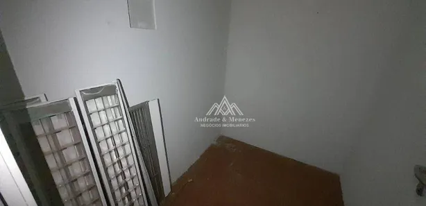 Prédio Inteiro para alugar, 742m² no Centro, Ribeirão Preto
