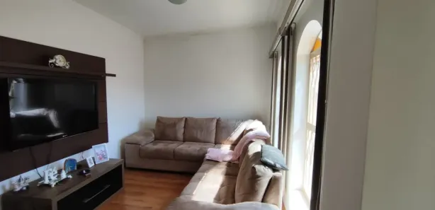 Sobrado com 4 Quartos à venda, 200m² no Centro, Mairinque