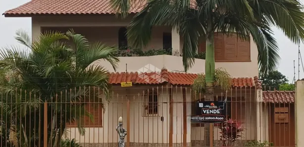 Casa com 4 Quartos à venda, 240m² no Niterói, Canoas