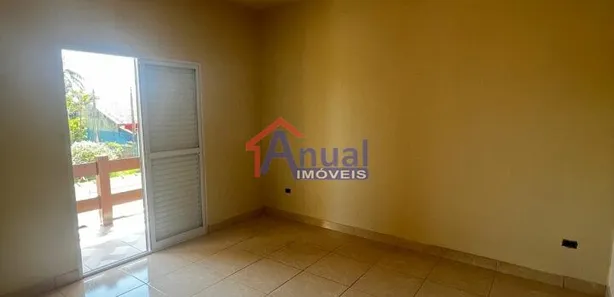 Sobrado com 3 Quartos para venda ou aluguel, 300m² no Califórnia, Itanhaém