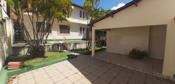 Casa com 6 Quartos à venda, 250m² no Itapuã, Salvador