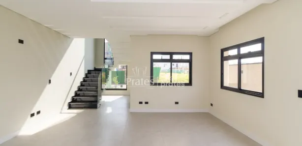 Casa de Condomínio com 3 Quartos à venda, 116m² no Santa Cândida, Curitiba