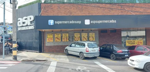 Loja / Salão / Ponto Comercial à venda, 230m² no Nova Vinhedo, Vinhedo