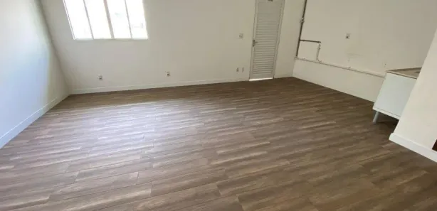 Conjunto Comercial / Sala para alugar, 35m² no Vila Silva Ribeiro, Carapicuíba