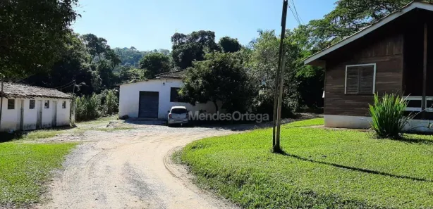 Fazenda / Sítio / Chácara com 2 Quartos à venda, 90m² no Paulas e Mendes, Piedade