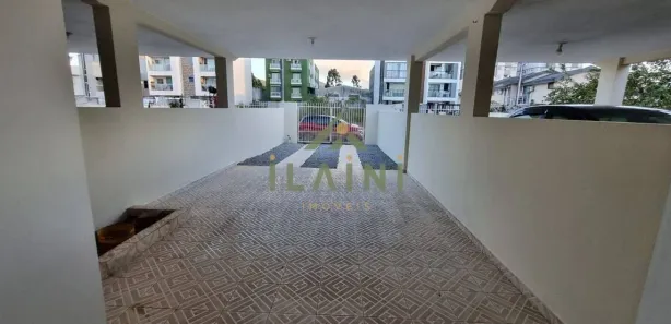 Sobrado com 2 Quartos para alugar, 150m² no Centro, Camboriú