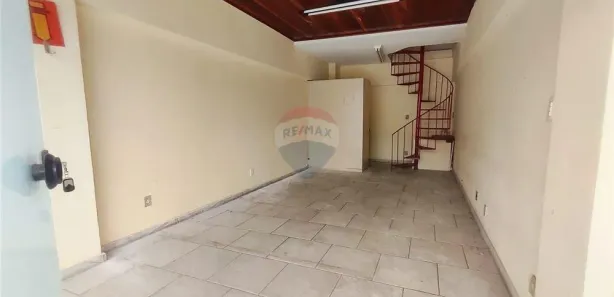 Loja / Salão / Ponto Comercial à venda, 40m² no Cascatinha, Juiz de Fora