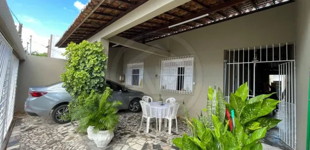 Casa com 4 Quartos à venda, 200m² no Jabotiana, Aracaju