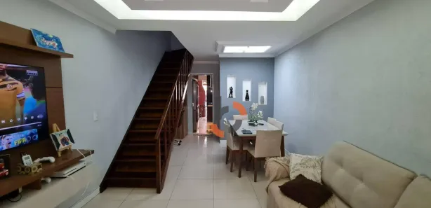 Casa com 2 Quartos à venda, 70m² no Engenho Pequeno, Nova Iguaçu