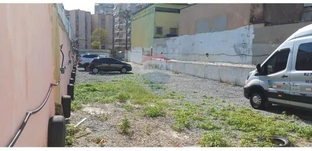 Garagem para alugar, 500m² no Vila Valqueire, Rio de Janeiro