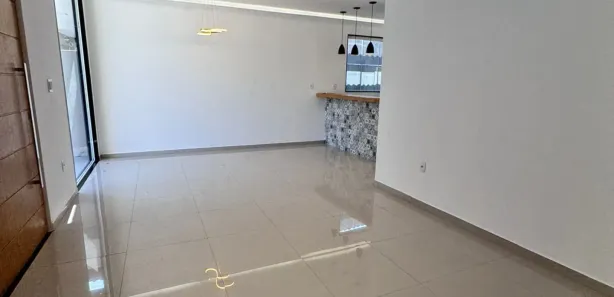 Casa com 3 Quartos à venda, 300m² no Parque A Equitativa, Duque de Caxias
