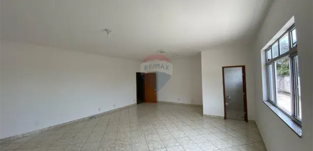 Loja / Salão / Ponto Comercial à venda, 45m² no Centro, Juiz de Fora