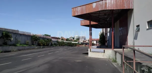 Galpão / Depósito / Armazém para venda ou aluguel, 14000m² no Loteamento Capotuna, Jaguariúna