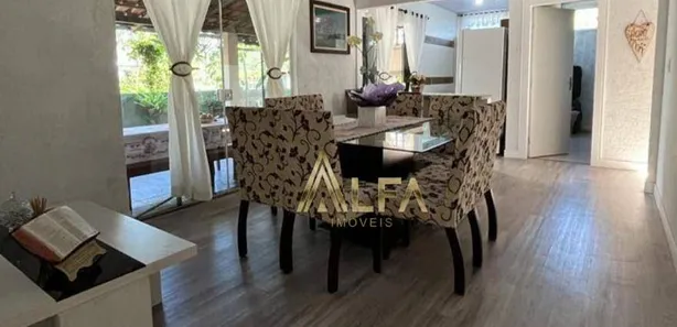 Casa com 3 Quartos à venda, 312m² no Gravatá, Penha